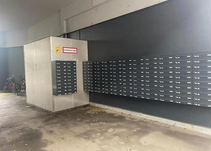 778 Maisonette Naehe Medienhafen Апартаменты *